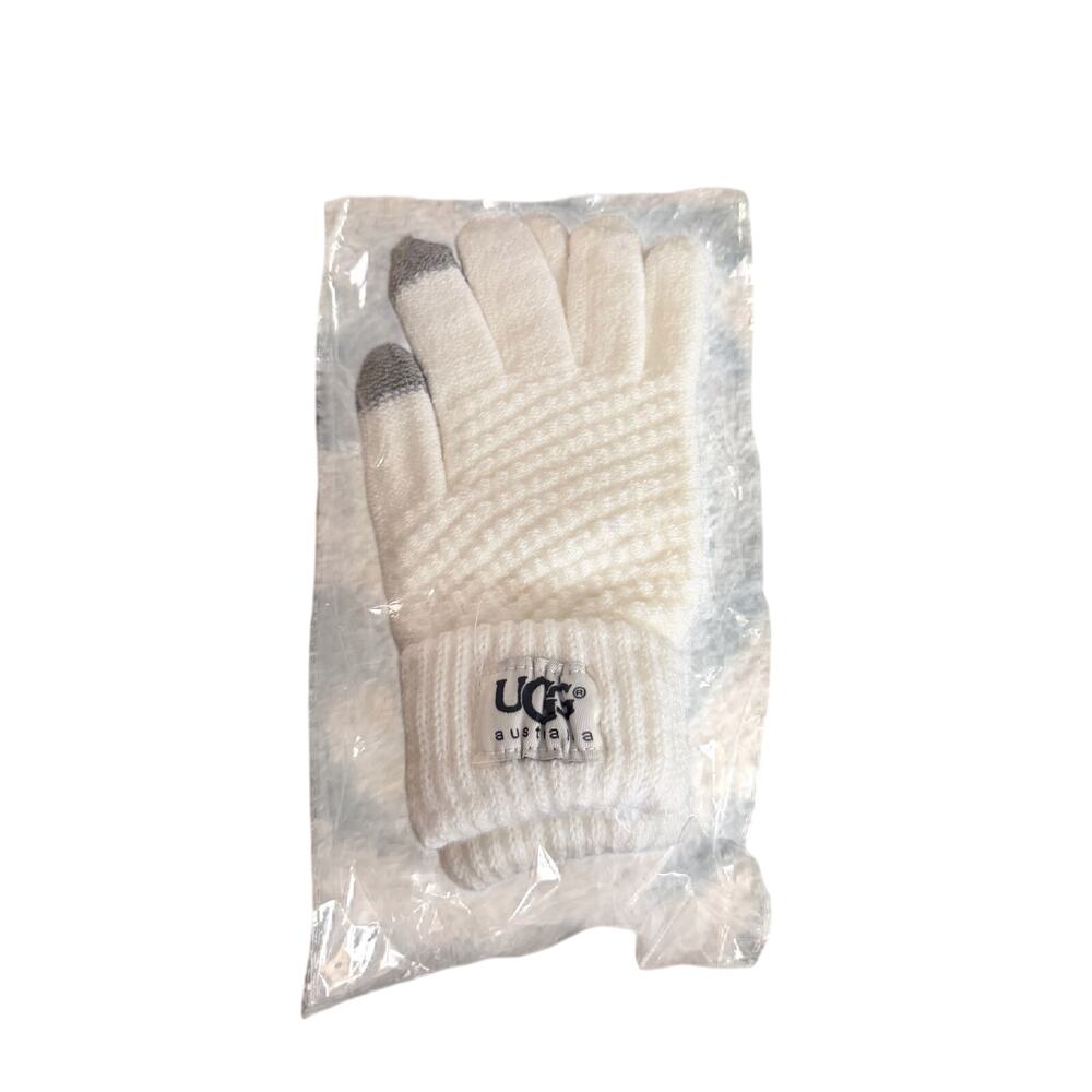 UGG Australia White Knit Touchscreen Gloves Logo Winter Gloves New
